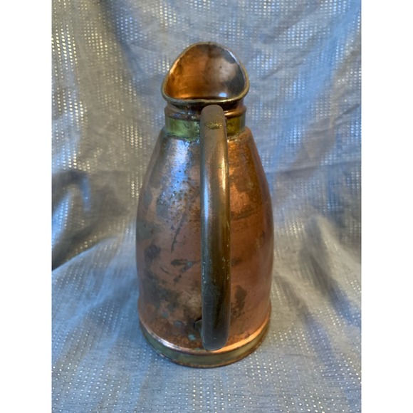 H Copper and brass pitcher - Picture 4 of 11